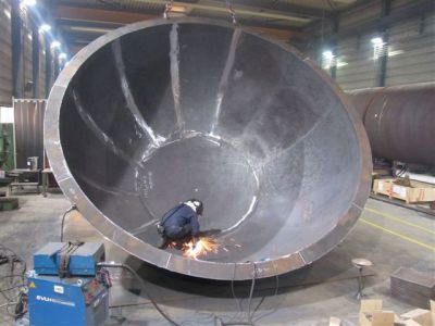 Halve-bol-5000mm-Plaatijzerindustrie-lassen-1.jpg